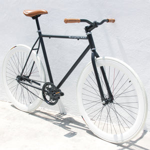 Simplbikes® Elite® Bicicleta R700 Men Negro Mate Llantas Blancas.